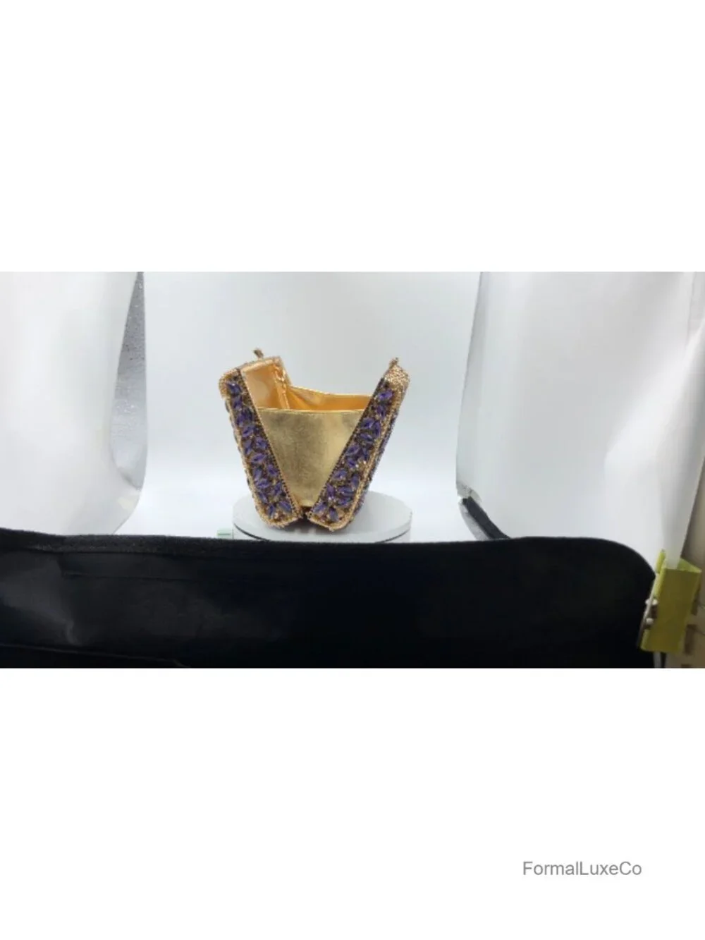 Rhinestone Crystal Clutch Purse with Detachable Chain Straps